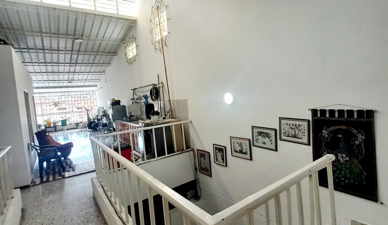 09